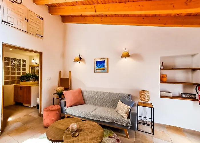 Flh Cozy House *